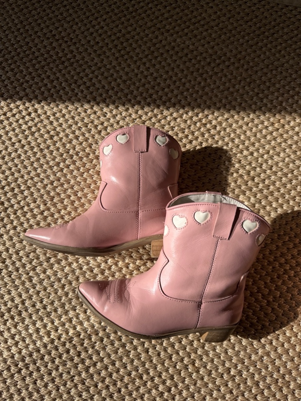 Lola + The Boys Pink Kids Cowboy Boots with White Heart Accents size 30